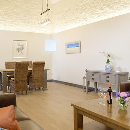 Shipton  The Garden Room At Eudon George מראה חיצוני תמונה